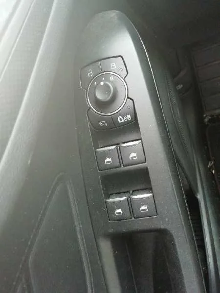 Mando Elevalunas Delantero Izquierdo para Ford Focus
