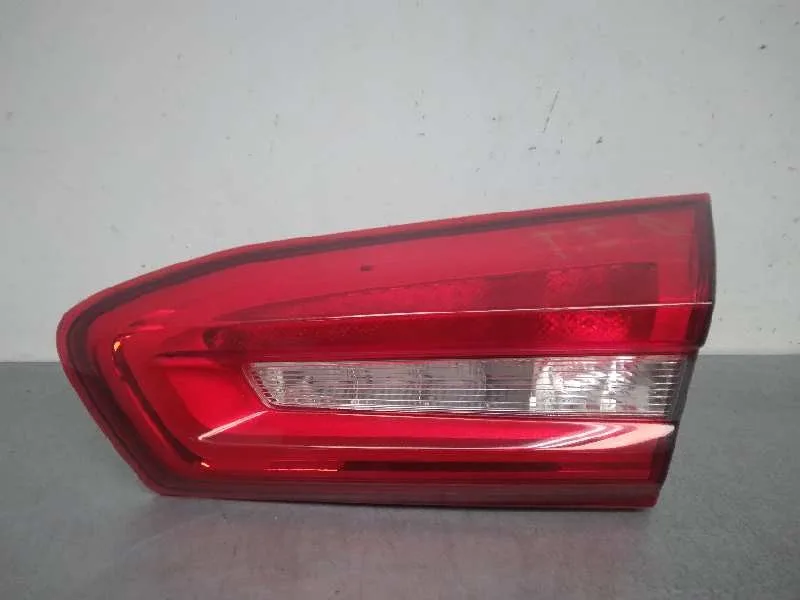 Piloto Trasero Derecho Interior para Ford Focus