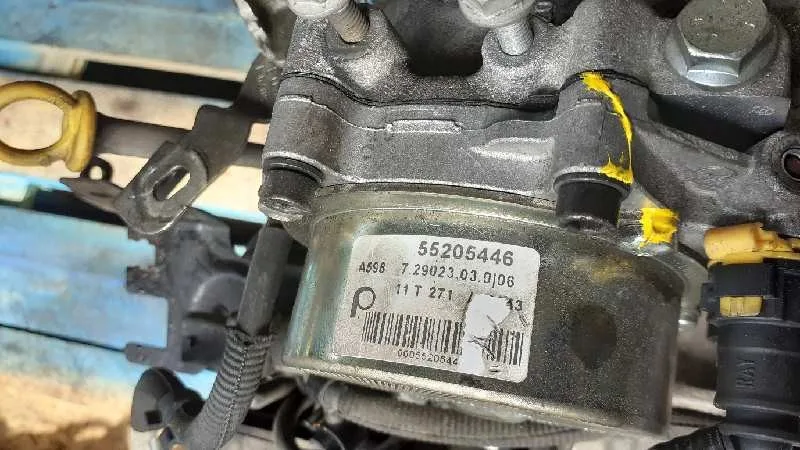 Depresor Freno / Bomba Vacio para Opel Astra J Gtc