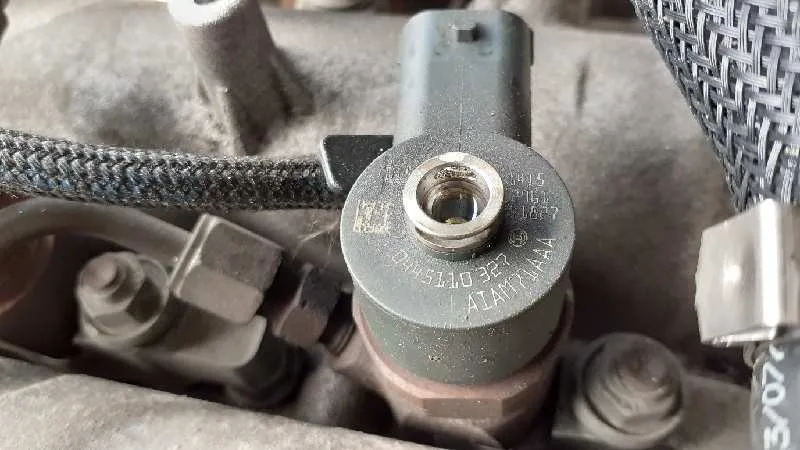 Inyector para Opel Astra J Gtc