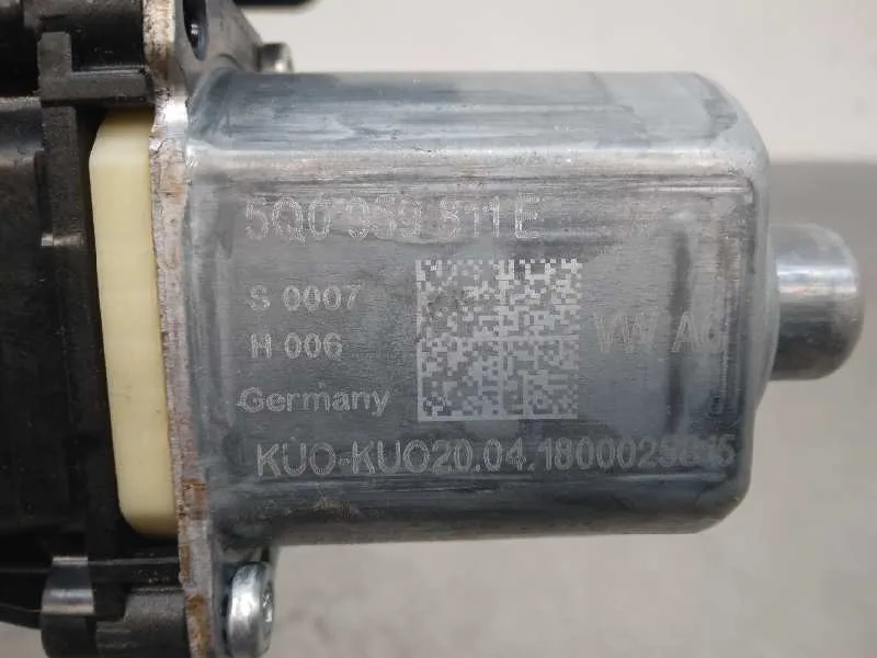 Motor Elevalunas Trasero Izquierdo para Seat Leon St (5F8)