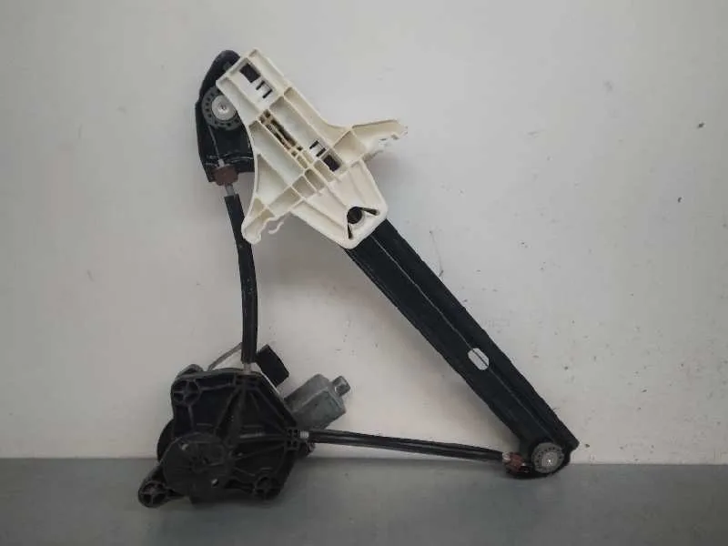 Elevalunas Trasero Derecho para Volkswagen Golf Vii Lim.