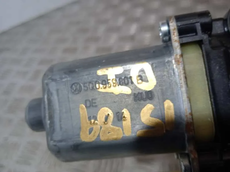 Motor Elevalunas Delantero Izquierdo para Volkswagen Golf Vii Lim.