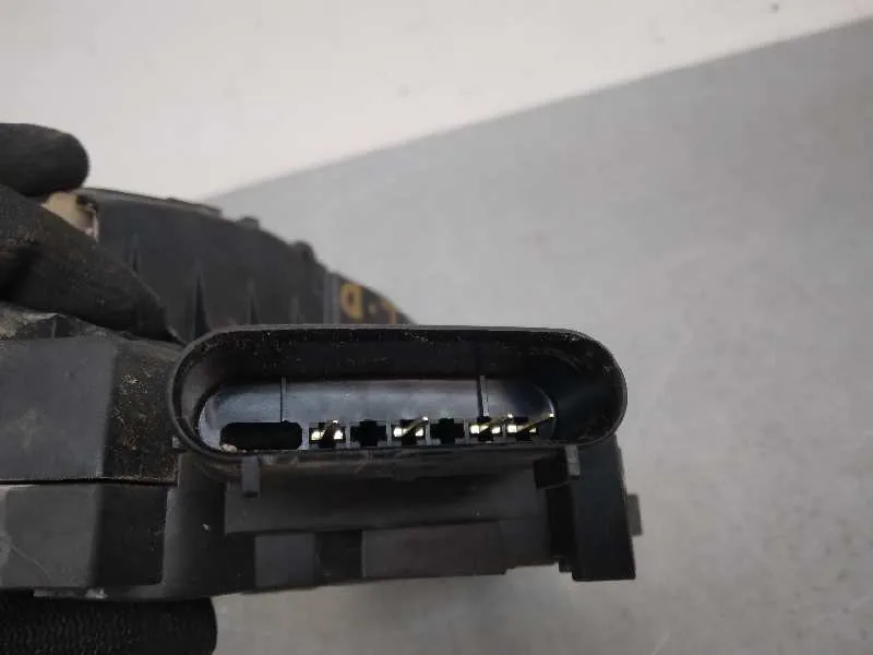 Cerradura Puerta Lateral Derecha para Ford Transit Courier
