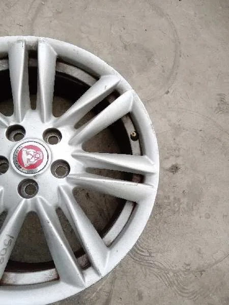 Llanta para Jaguar Xf
