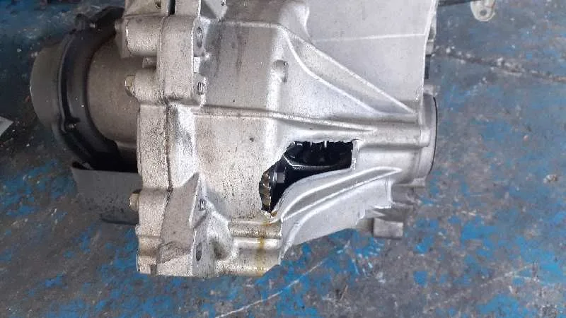 Despiece Caja Cambios para Ford Focus Lim. (Cb8)