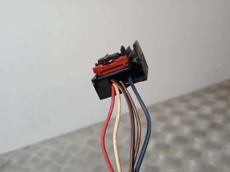 Retrovisor Derecho para Audi A6 Berlina (4F2)