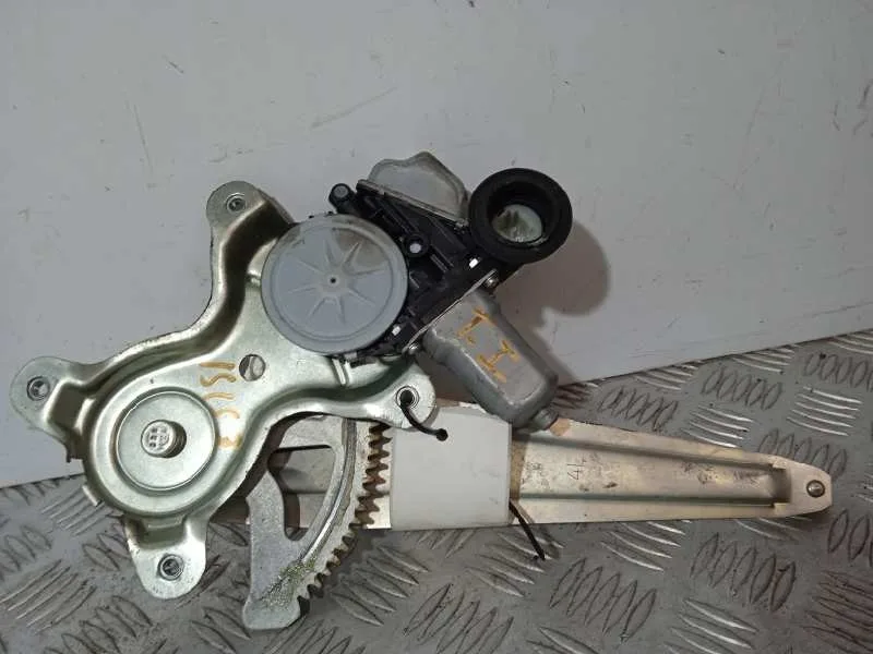 Elevalunas Trasero Izquierdo para Lexus Ct