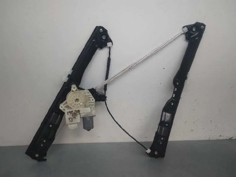 Elevalunas Delantero Derecho para Peugeot 308