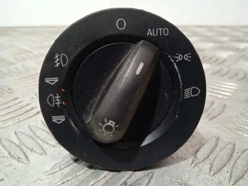 Mando Luces para Audi A6 Berlina (4F2)