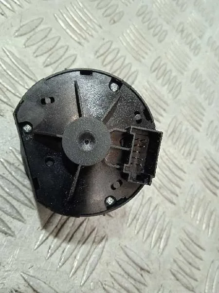 Mando Luces para Audi A6 Berlina (4F2)