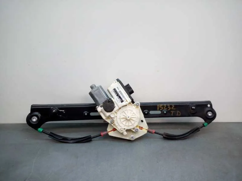 Elevalunas Trasero Derecho para Bmw X3 (E83)