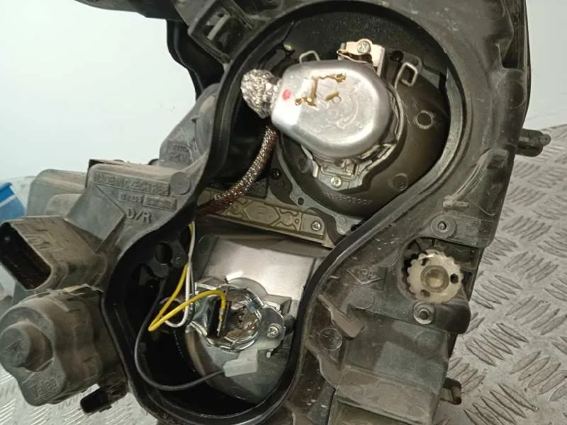 Faro Derecho para Renault Vel Satis (Bj0)