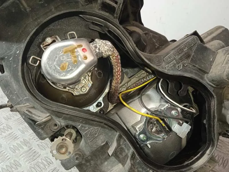 Faro Izquierdo para Renault Vel Satis (Bj0)