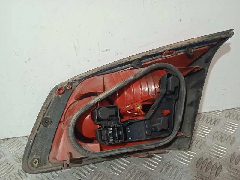 Piloto Trasero Izquierdo Interior para Renault Vel Satis (Bj0)