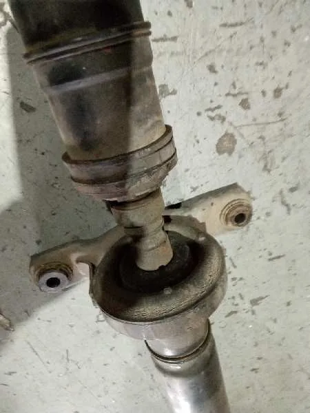 Transmision Central para Subaru Impreza G12