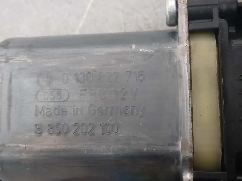 Elevalunas Delantero Derecho para Volkswagen Golf Vii Lim.