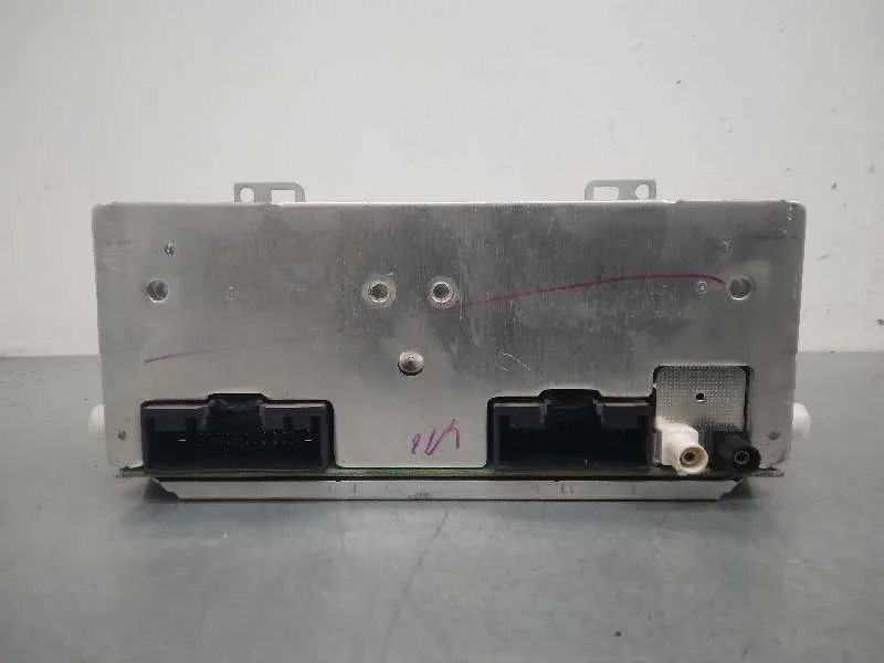 Sistema Audio / Radio Cd para Ford Focus Lim. (Cb8)