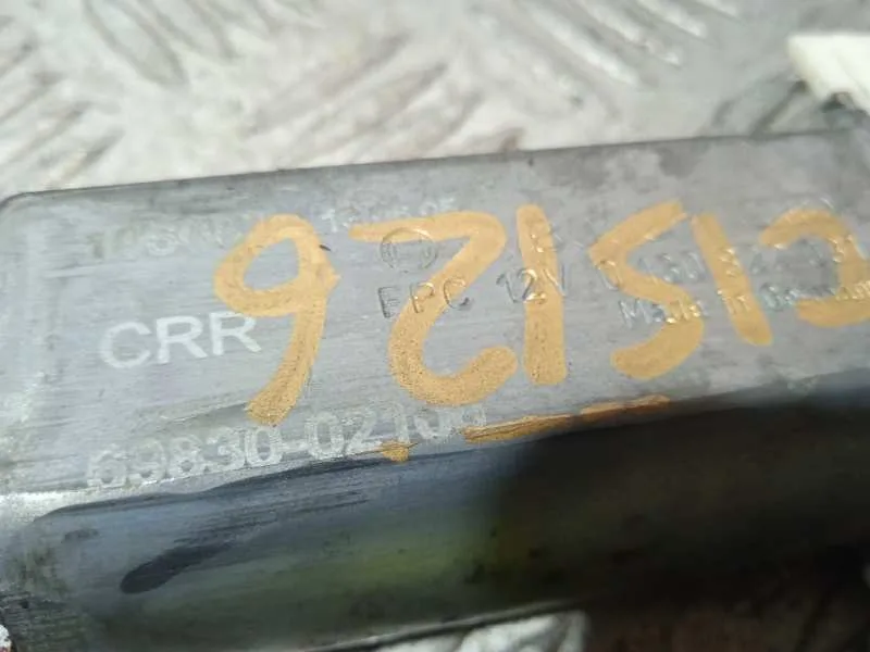 Elevalunas Trasero Derecho para Toyota Corolla (E12)