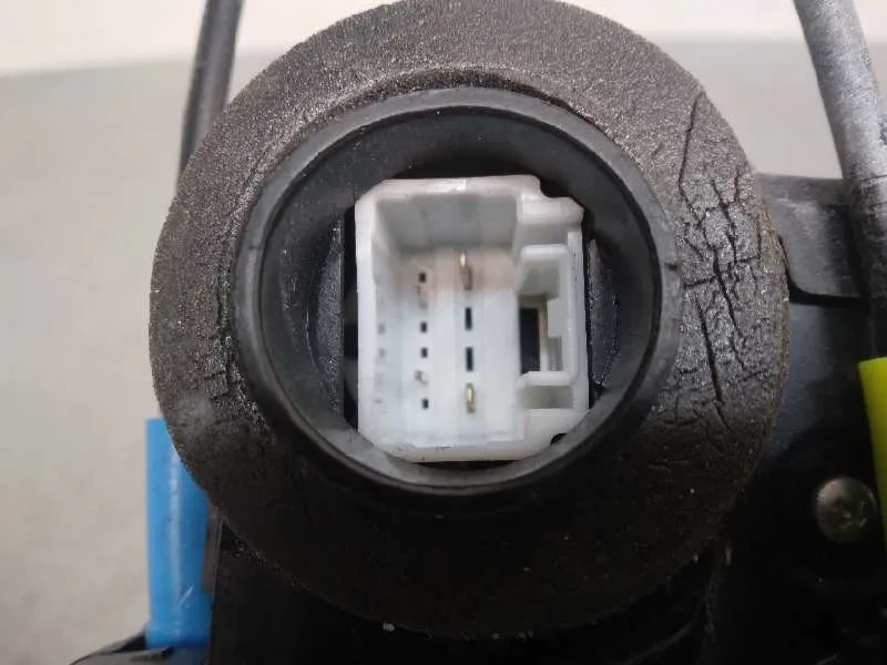 Cerradura Puerta Trasera Derecha para Toyota Auris
