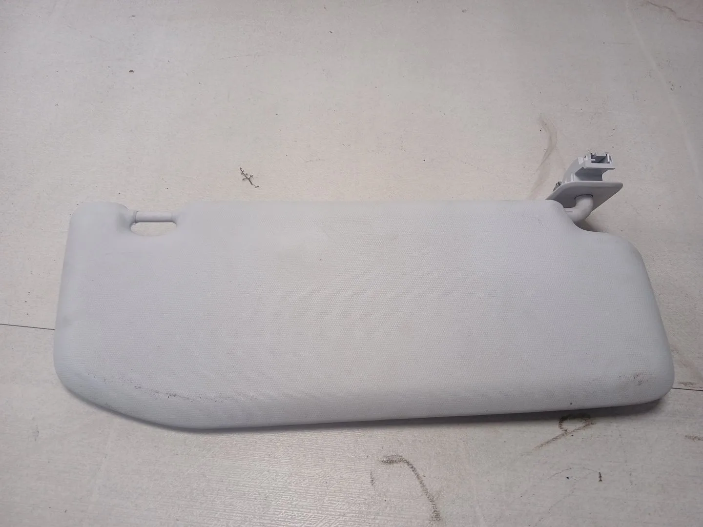 Parasol Izquierdo para Peugeot 208 (P2)