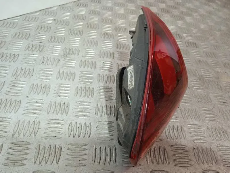 Piloto Trasero Derecho Interior para Peugeot 2008 (--.2013->)