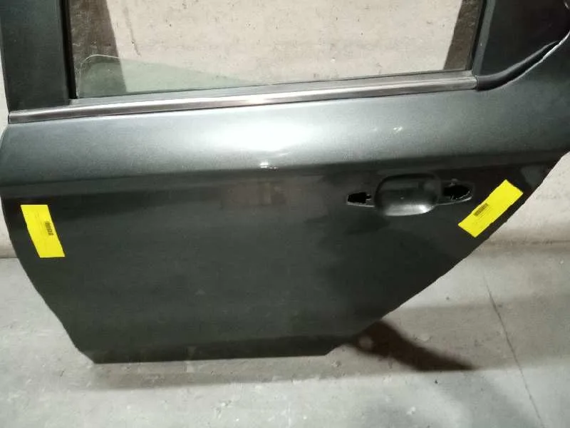 Puerta Trasera Izquierda para Citroën C-Elysee