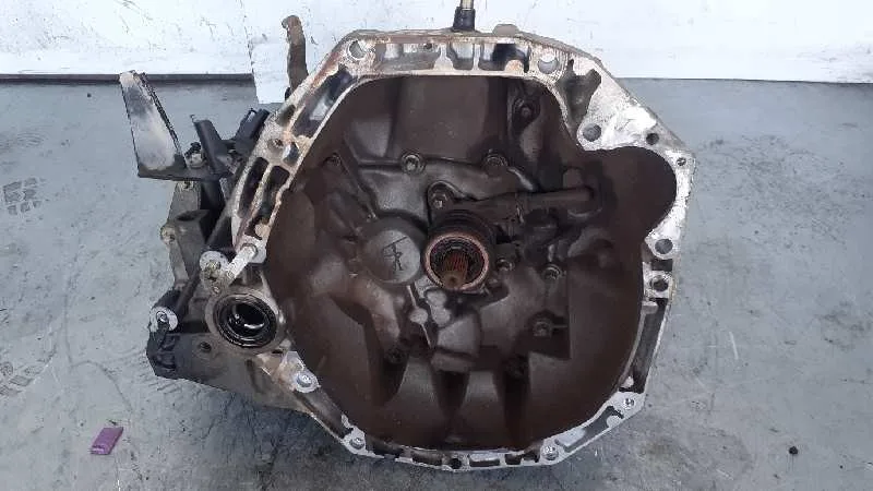 Caja Cambios para Nissan Micra (K12E)