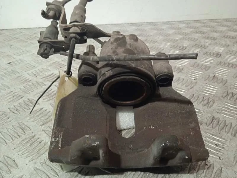 Pinza Freno Delantera Derecha para Audi A6 Avant (4F5)