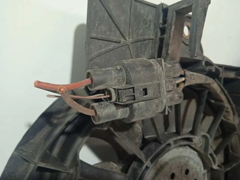 Electroventilador para Audi A6 Avant (4F5)