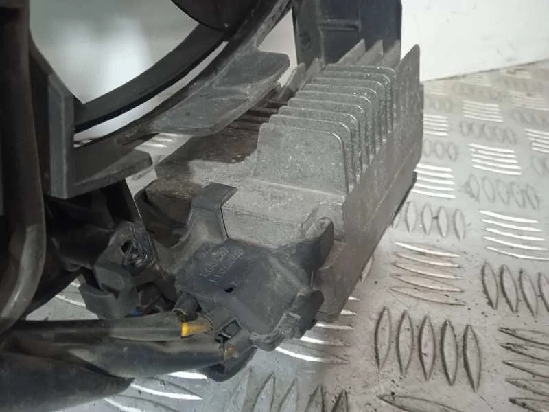 Electroventilador para Audi A6 Avant (4F5)