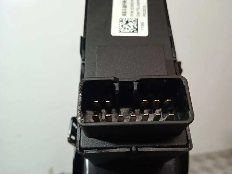 Mando Elevalunas Delantero Derecho para Maxus Edeliver