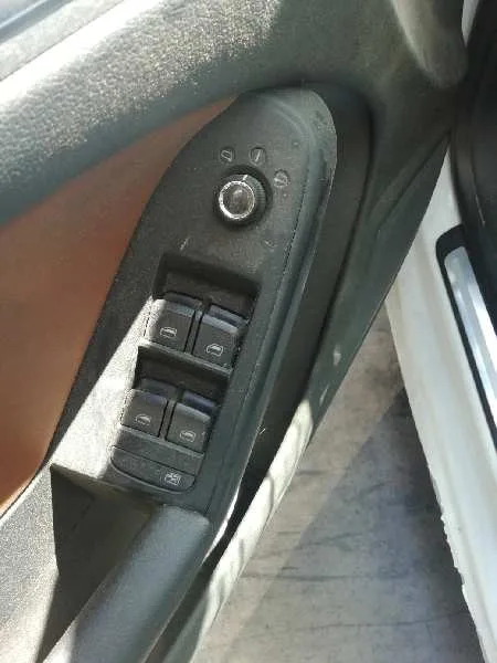Mando Elevalunas Delantero Izquierdo para Audi A5 Sportback (8T)