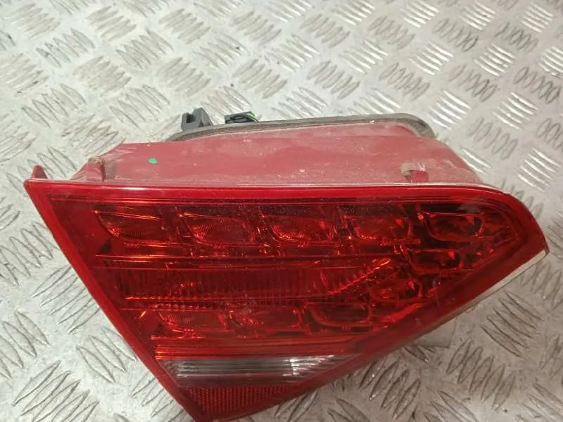 Piloto Trasero Izquierdo Interior para Audi A5 Sportback (8T)