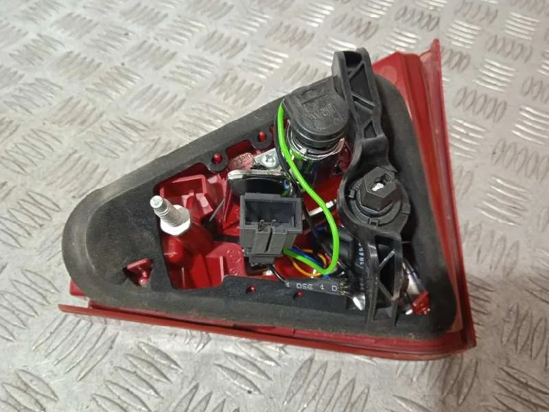 Piloto Trasero Izquierdo Interior para Audi A5 Sportback (8T)