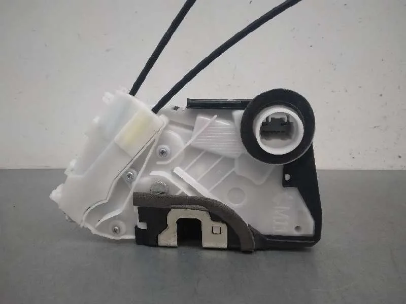 Cerradura Puerta Delantera Derecha para Toyota Yaris