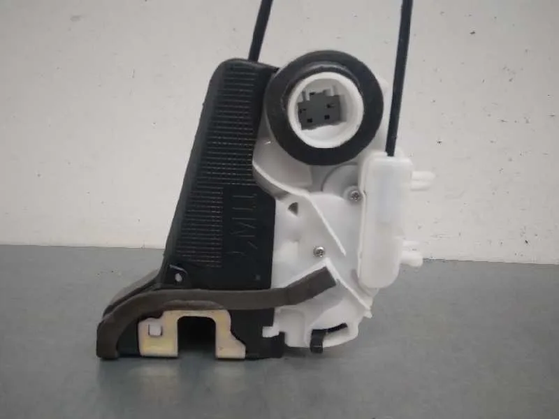 Cerradura Puerta Trasera Izquierda para Toyota Yaris