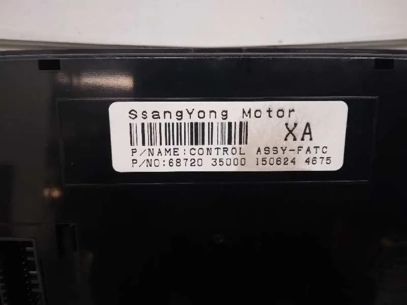 Mando Climatizador para Ssangyong Tivoli