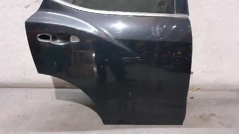 Puerta Trasera Derecha para Ssangyong Tivoli