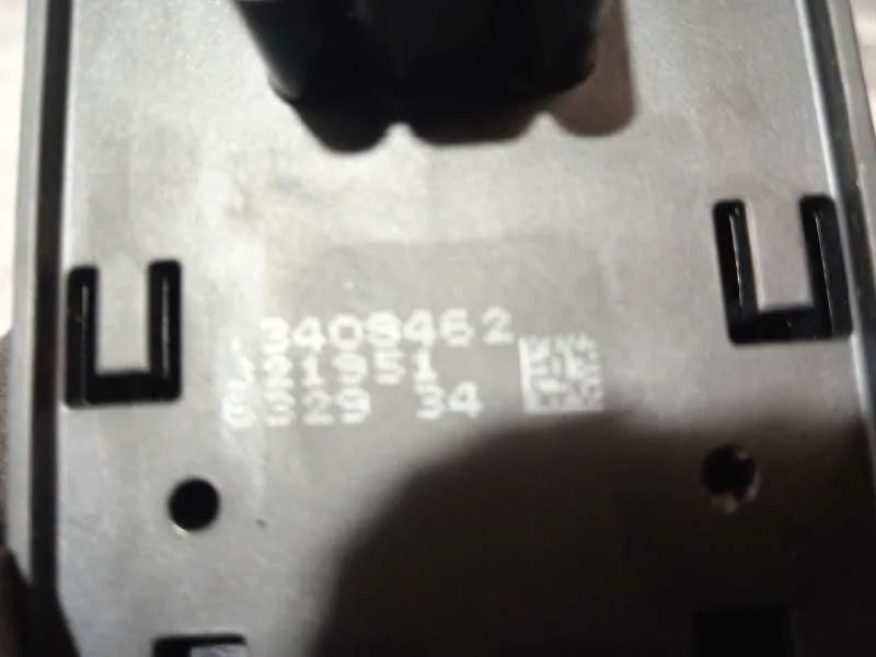 Mando Elevalunas Delantero Izquierdo para Opel Astra K Lim. 5Türig
