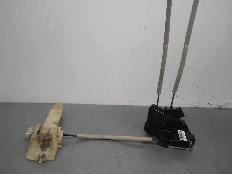 Cerradura Puerta Delantera Derecha para Ssangyong Tivoli