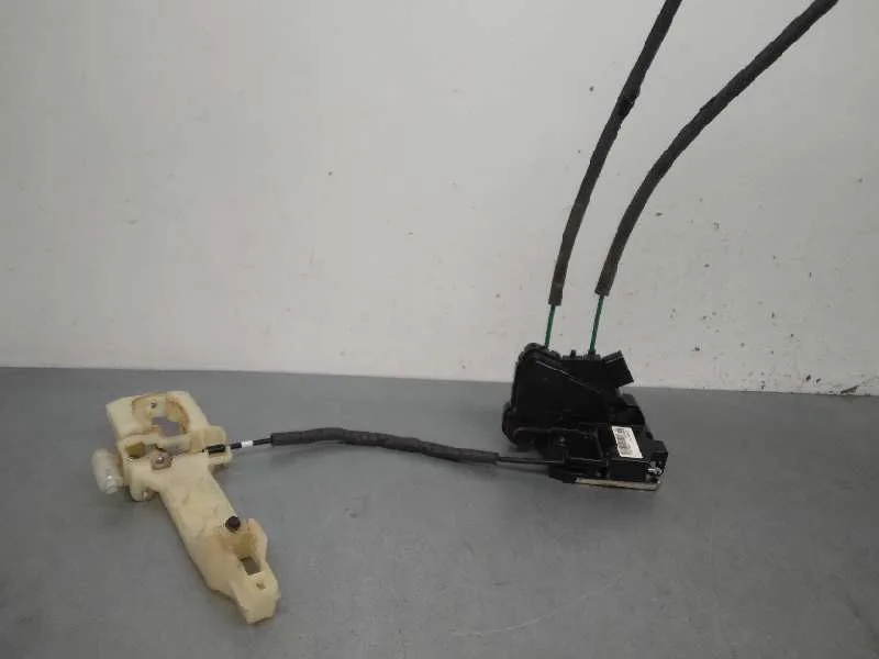 Cerradura Puerta Trasera Derecha para Ssangyong Tivoli