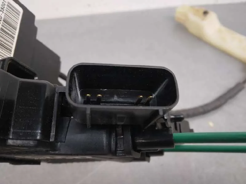 Cerradura Puerta Trasera Derecha para Ssangyong Tivoli