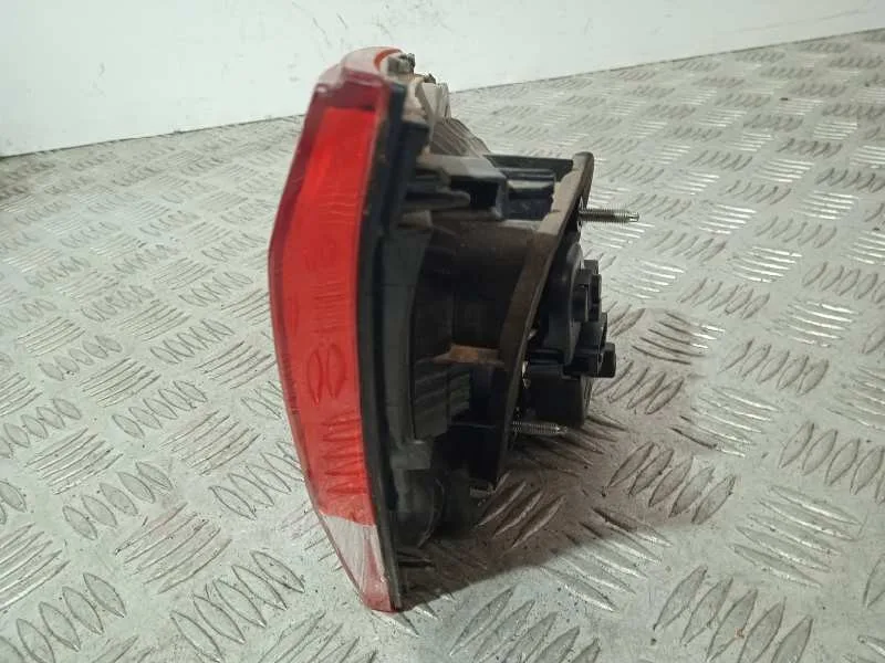 Piloto Trasero Derecho Interior para Volkswagen Golf Vi (5K1)
