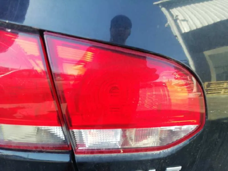 Piloto Trasero Izquierdo Interior para Volkswagen Golf Vi (5K1)