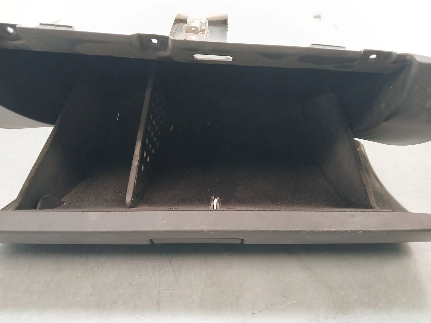 Guantera para Opel Antara
