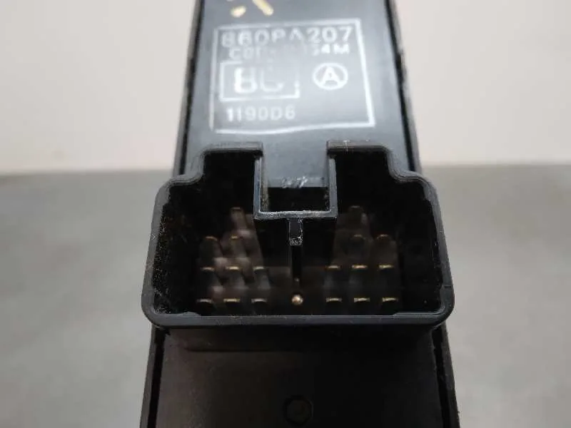 Mando Elevalunas Delantero Izquierdo para Mitsubishi Asx (Ga0W)