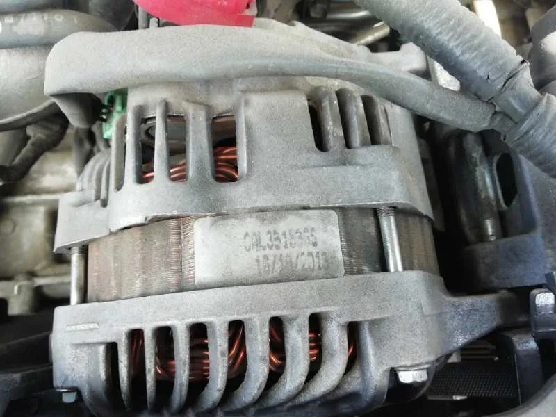 Alternador para Subaru Forester S12