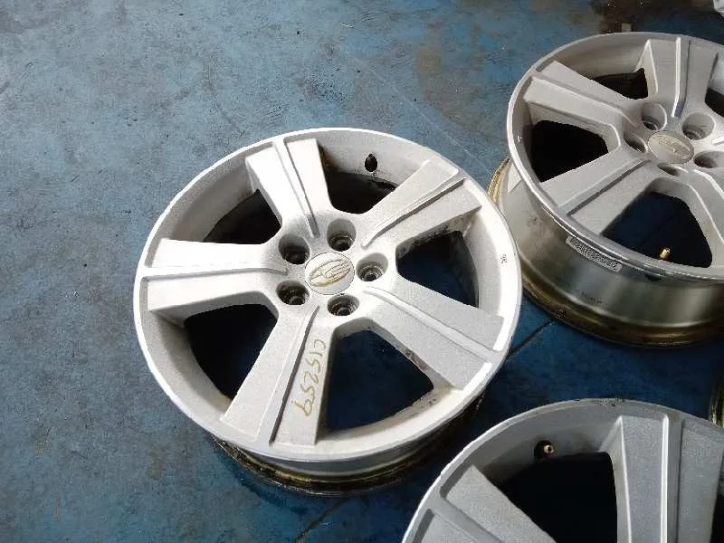 Juego Llantas para Subaru Forester S12
