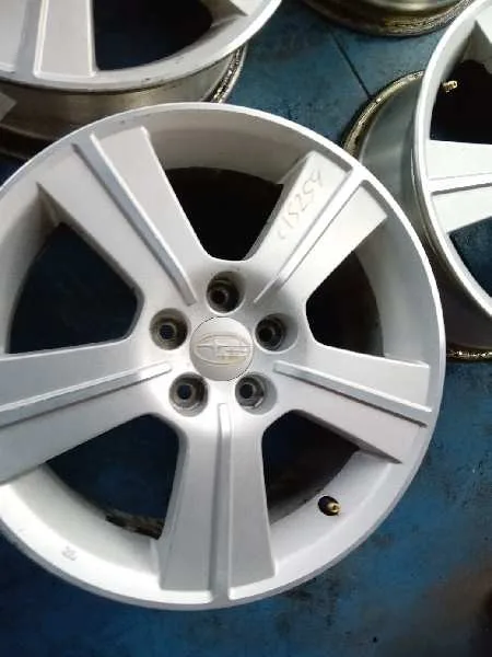 Juego Llantas para Subaru Forester S12